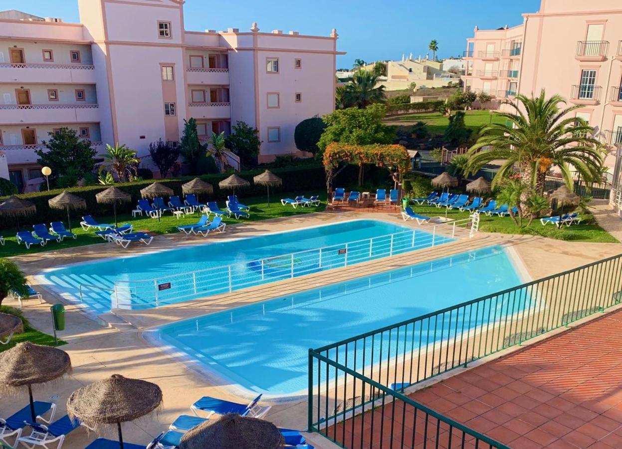 St. James Beach & Pool Apartment Praia Da Luz Zewnętrze zdjęcie