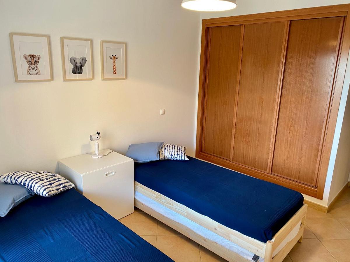 St. James Beach & Pool Apartment Praia Da Luz Zewnętrze zdjęcie
